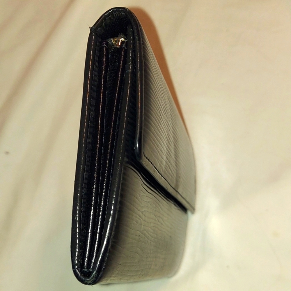 Louis Vuitton Porte Feuille Sara Black Epi Leather Long Wallet - Picture 10 of 10